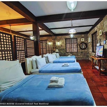 Paradores Del Castillo Taal Extérieur photo