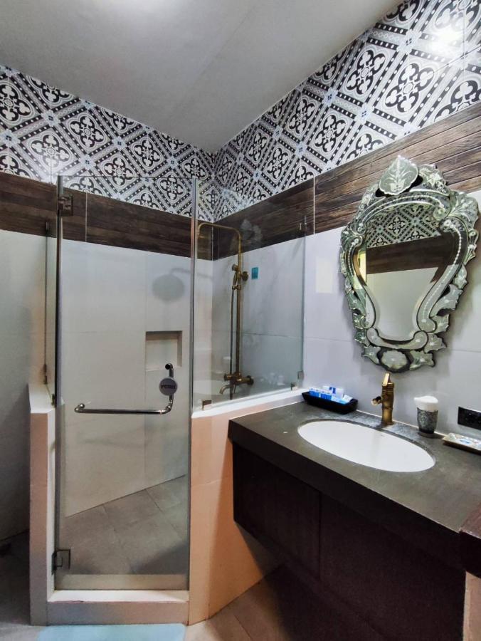 Paradores Del Castillo Taal Extérieur photo